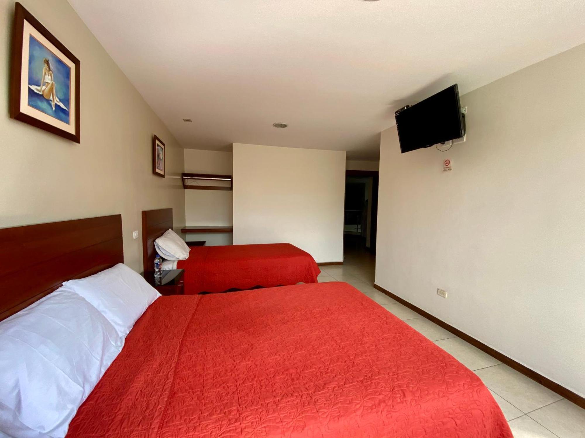 Hotel Carrion Лоха Номер фото