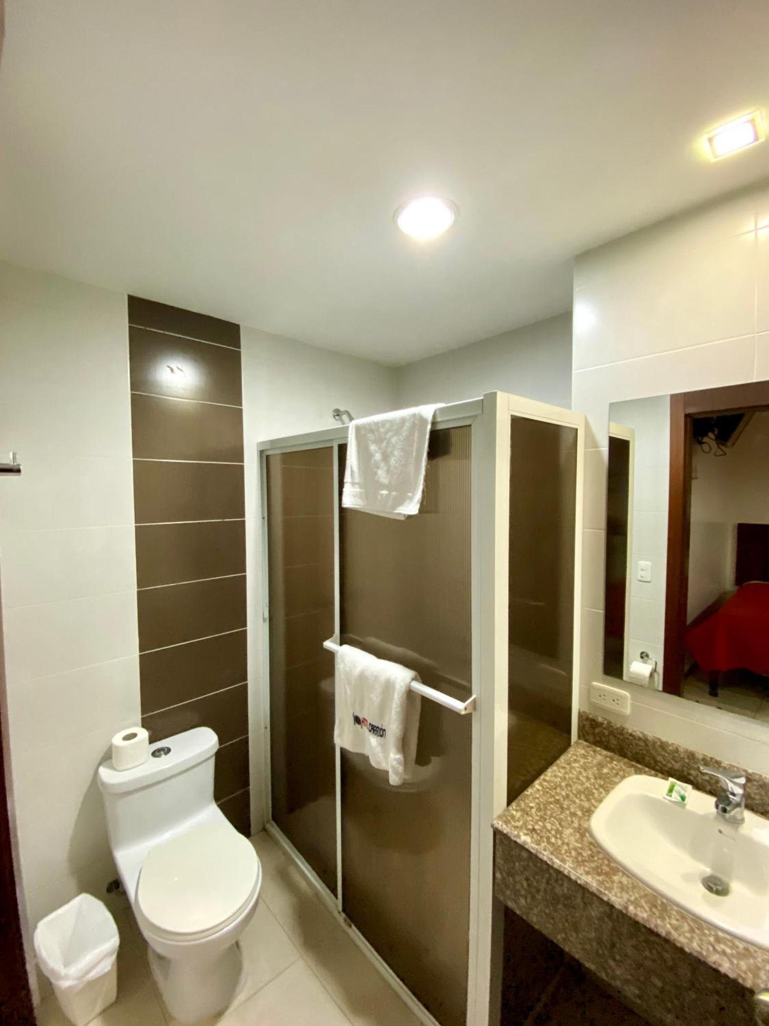 Hotel Carrion Лоха Номер фото